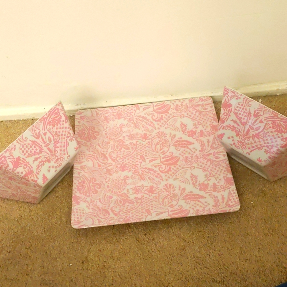 3 piece serving set pink and white plastic